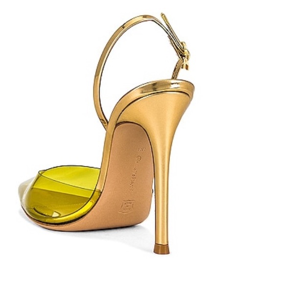 Gianvito Rossi Ribbon D’Orsay - Picture 4 of 13